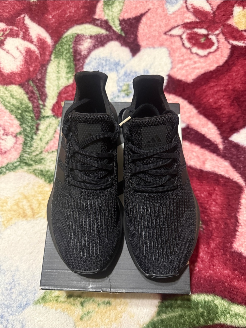 Adidas’s Women’s Swift Run 1.0 - Picture 2 of 6